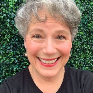 Meet your Posher, Debbie